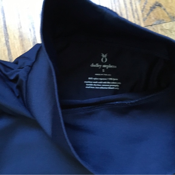 Dudley Stephens Alpine Short sleeve top. Size small. Made in the USA - Picture 3 of 4